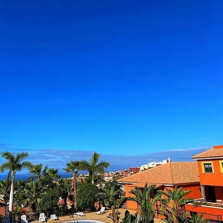 דירה Wonderful With Ocean View! Madronal. Tenerife South! *